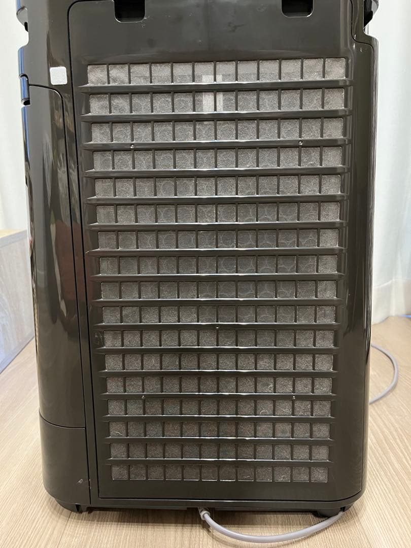 【お値下げ中】SHARP 空気清浄機プラズマクラスター7000 (KC-J50)