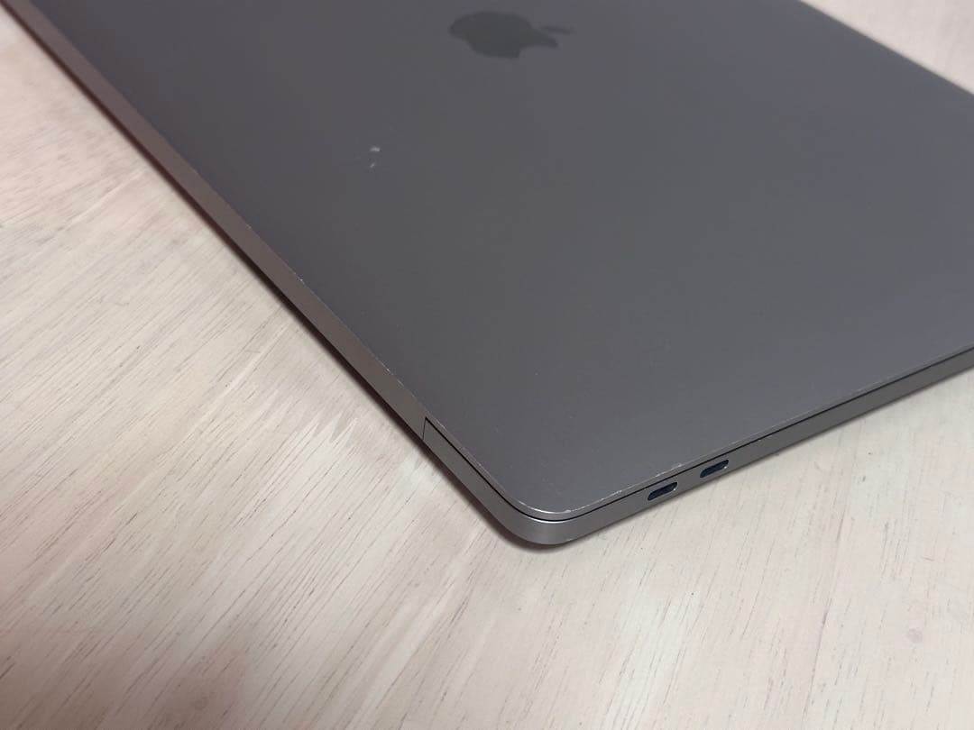 動作品MacBook Pro2019 16インチCore i9•32GB•2TB