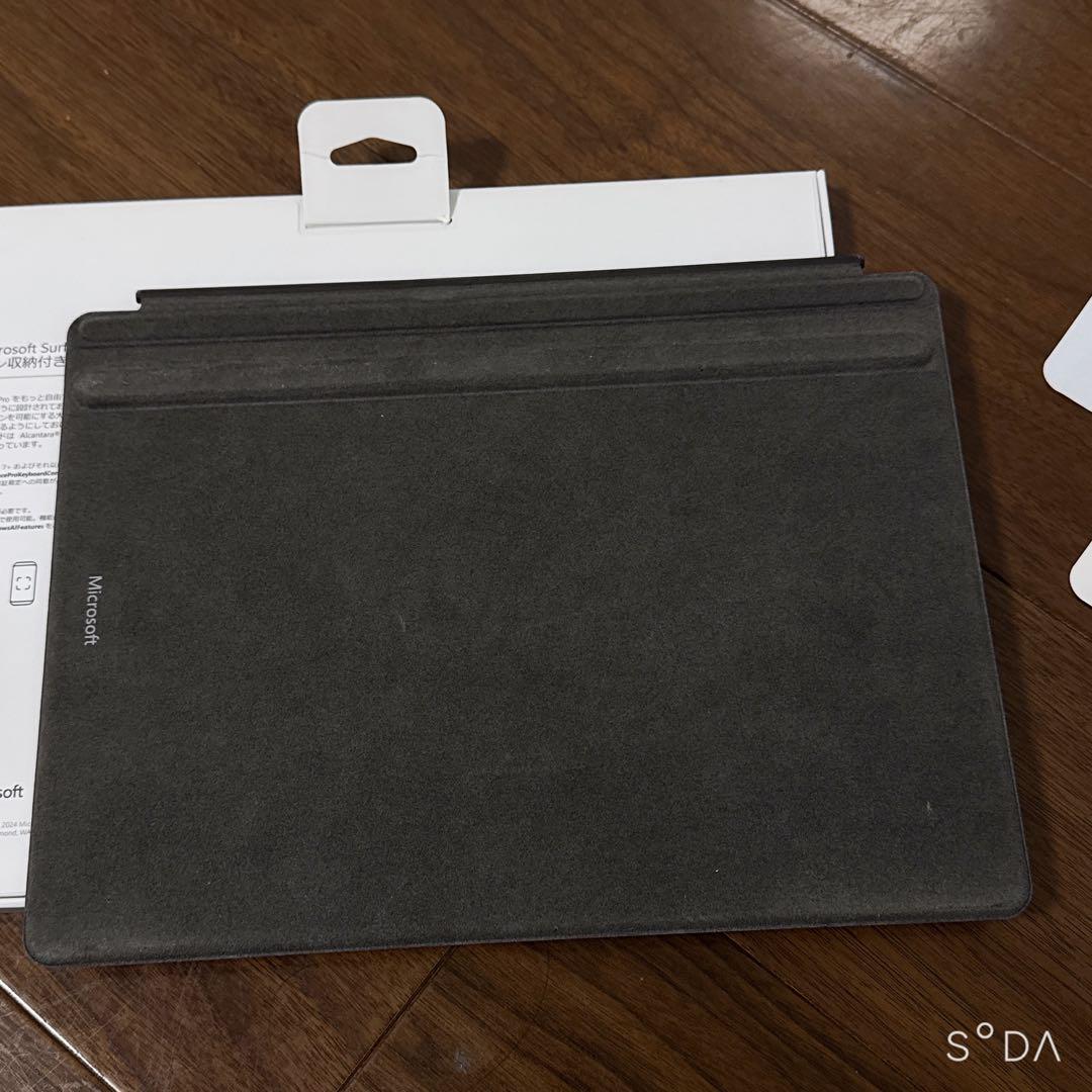 Surface Pro 13フレックス キーボード2082