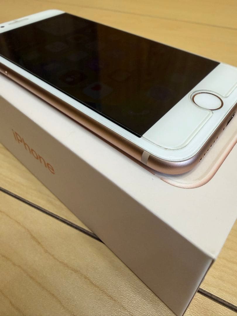 Apple iPhone 8 64GB ゴールド 本体
