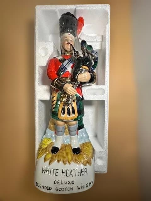 【希少・未開栓】ホワイトヘザー バグパイパー 陶器ボトル 箱付き 古酒