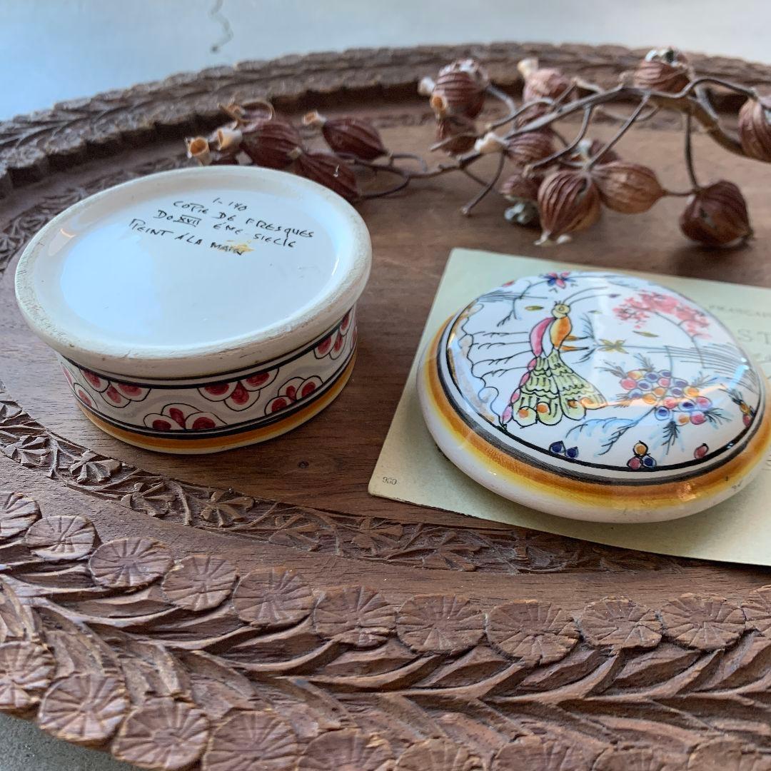 南フランス蚤の市　陶器ケース　フレスコ画　手描き　アンティーク