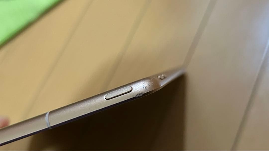 M*a様 【Appleで下取り確認済】 Air第3世代 ケース＋ペン＋light