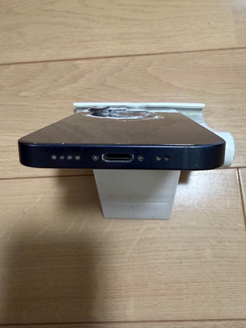 【ジャンク】iPhone12mini 64GB SIMフリー 割れ有 即発送