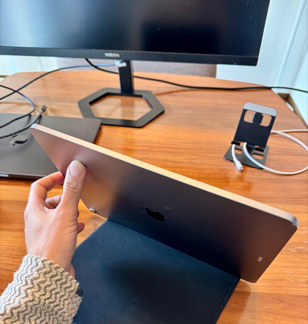 Apple iPad Air M3 13インチ MCNH4J/A