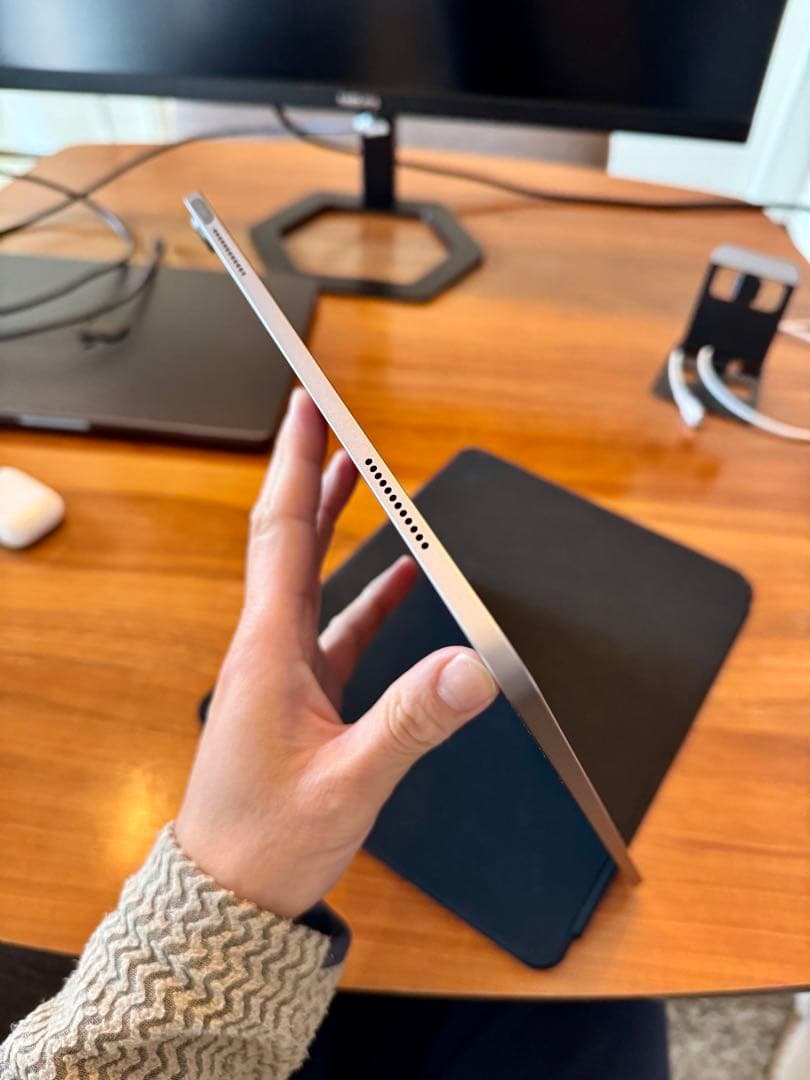Apple iPad Air M3 13インチ MCNH4J/A