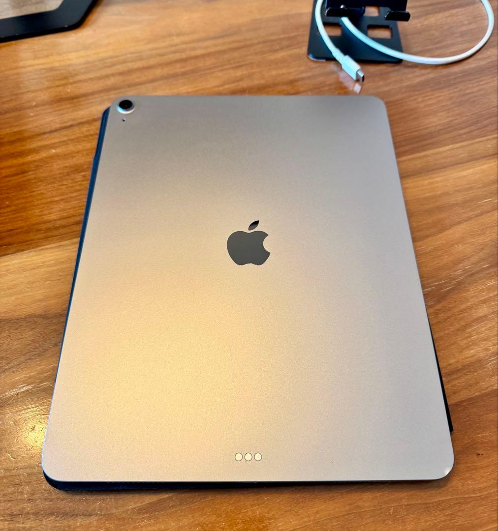 Apple iPad Air M3 13インチ MCNH4J/A
