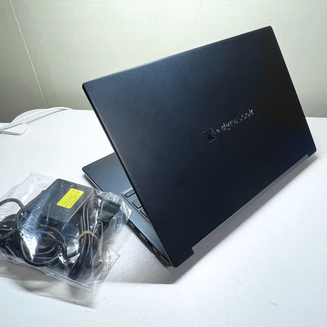 【美品】dynabook G83/KW 16GB i5 256GB 第12世代