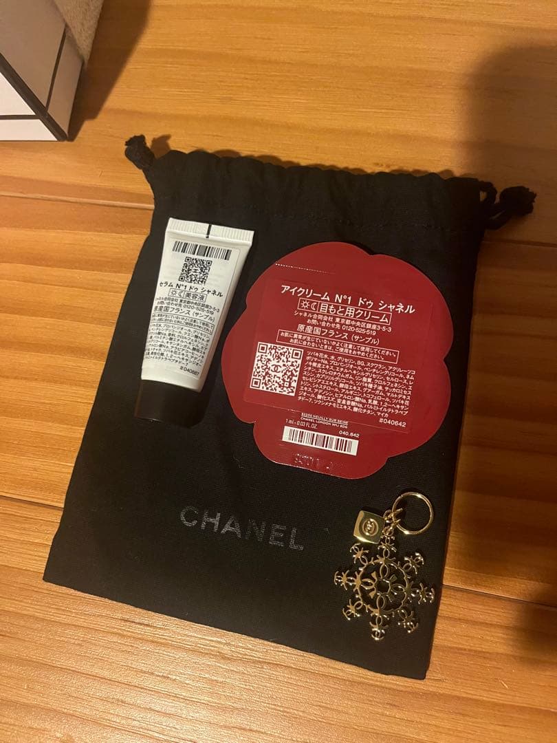［CHANEL］ラクレームマンテクスチャードゥースほか3点（サンプル含）