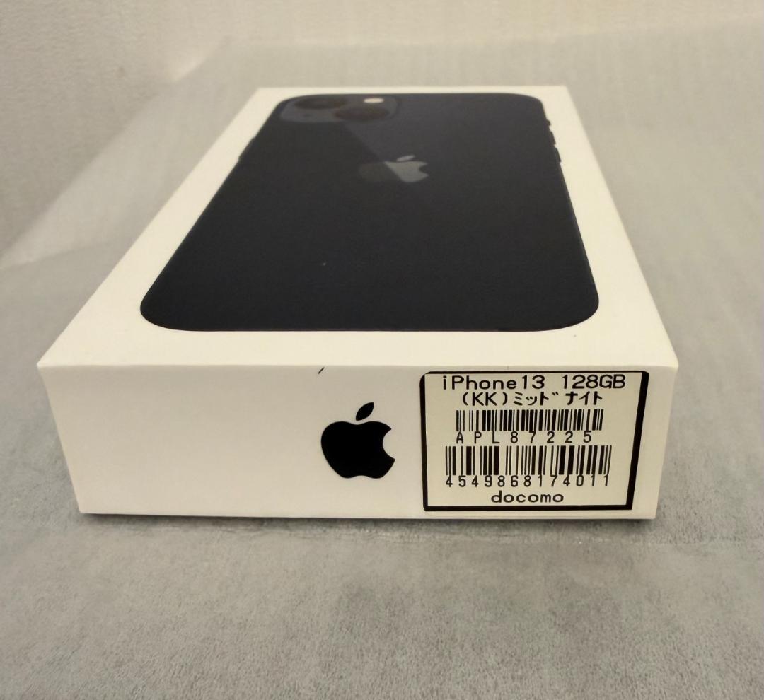 Apple iPhone 13 128GB ミッドナイト