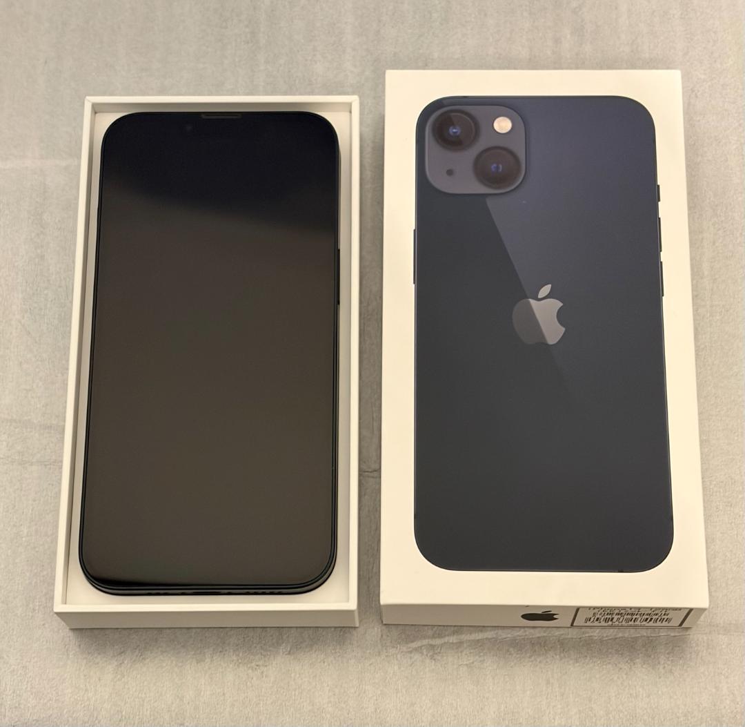 Apple iPhone 13 128GB ミッドナイト