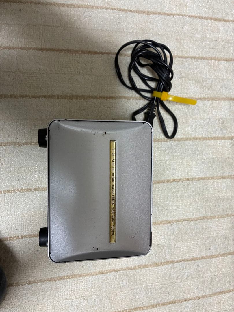 【美品】カシムラ　アップ/ダウントランス　TI-20 変圧器 1500w