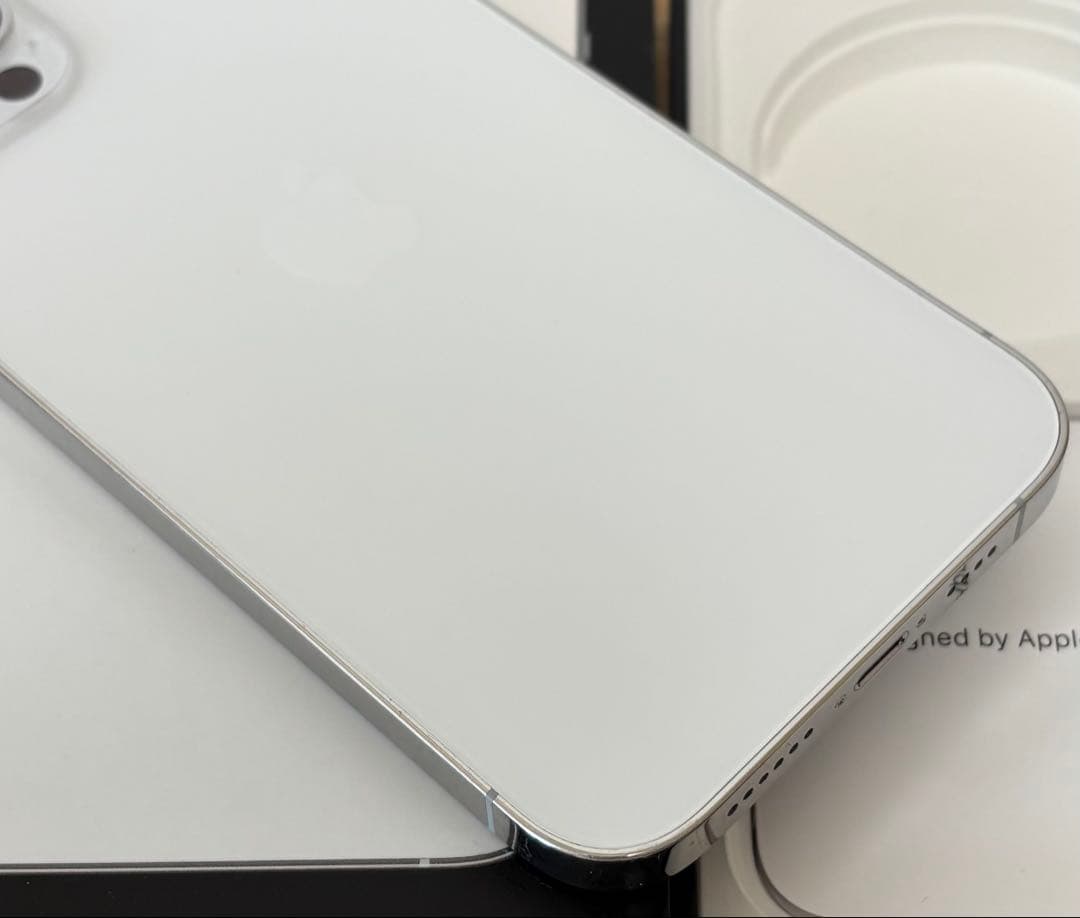 【新品バッテリー】iPhone 12 PRO MAX 256GB シルバー　本体
