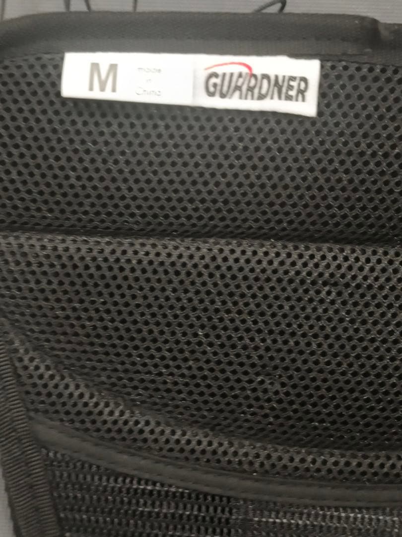 新品正規品 GUARDNER (mサイズ) ガードナーベルト 腰痛ベルトp