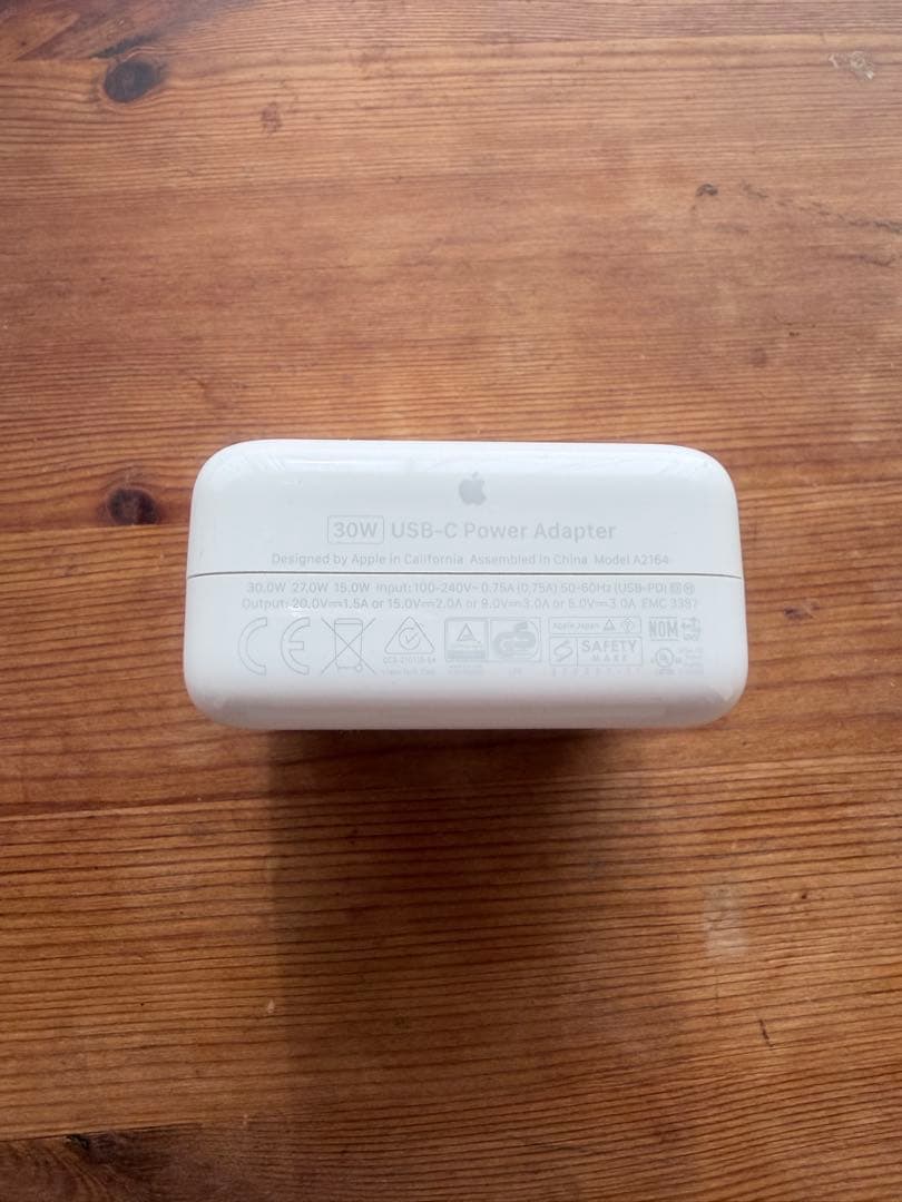 Apple MacBook Air M1 2020 256GB Office美品