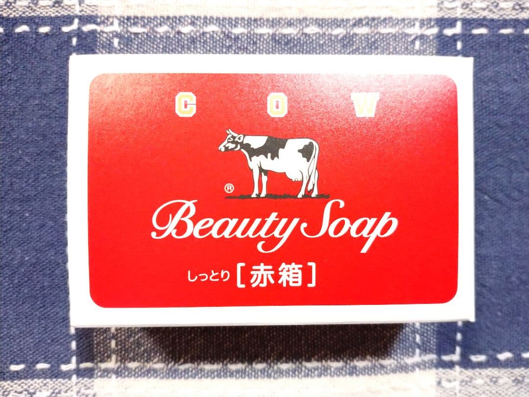 【84個】90g×84個 牛乳石鹸 赤箱 (しっとり) 箱なし