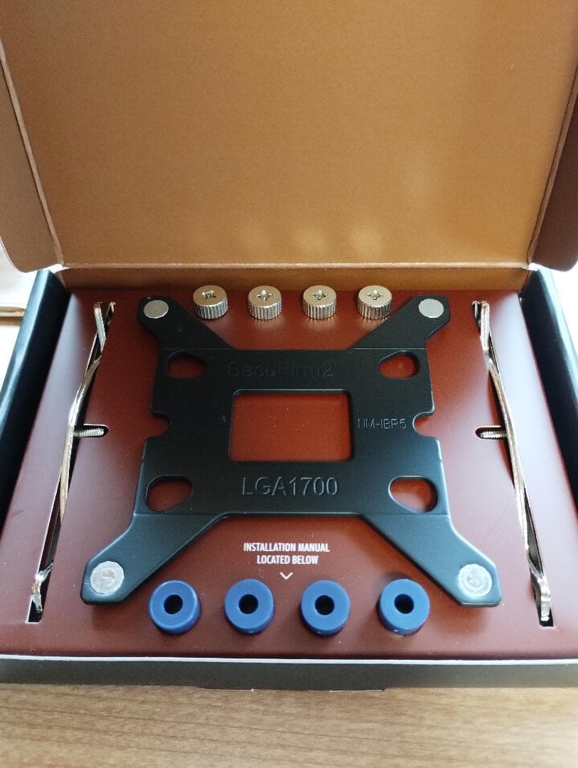 ノクチュア noctua NH-U9B SE2　NM-i17xx-MP83付き