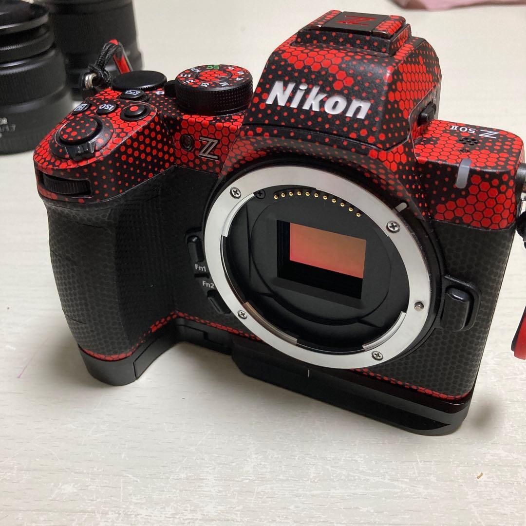 【S数1529枚】NikonZ50Ⅱ本体とレンズ4本セット他おまけ盛り沢山