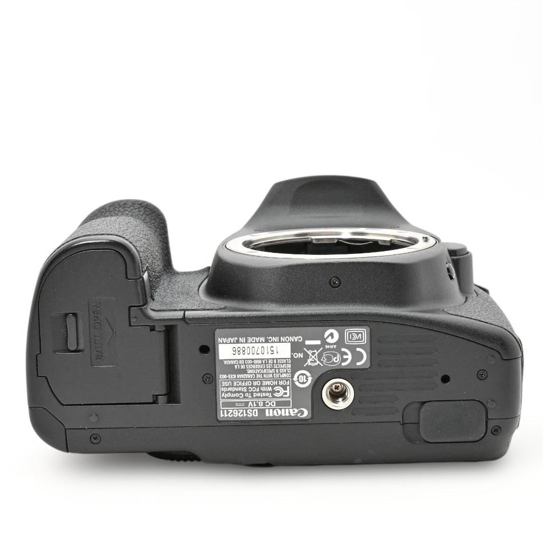 【ほぼ新品・ショット数：4473回】 Canon EOS 50D ボディ