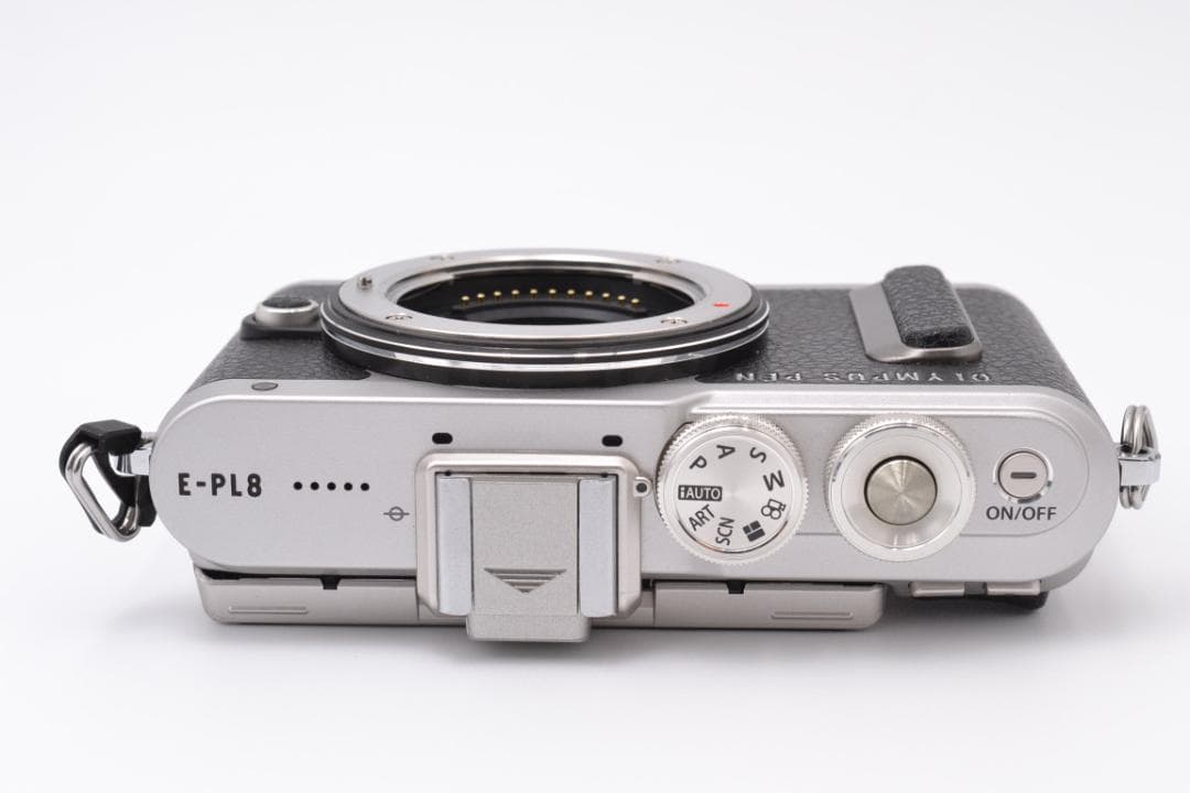 オリンパス　OLYMPUS E-PL8 14-42mmEZ レンズキット 現状品