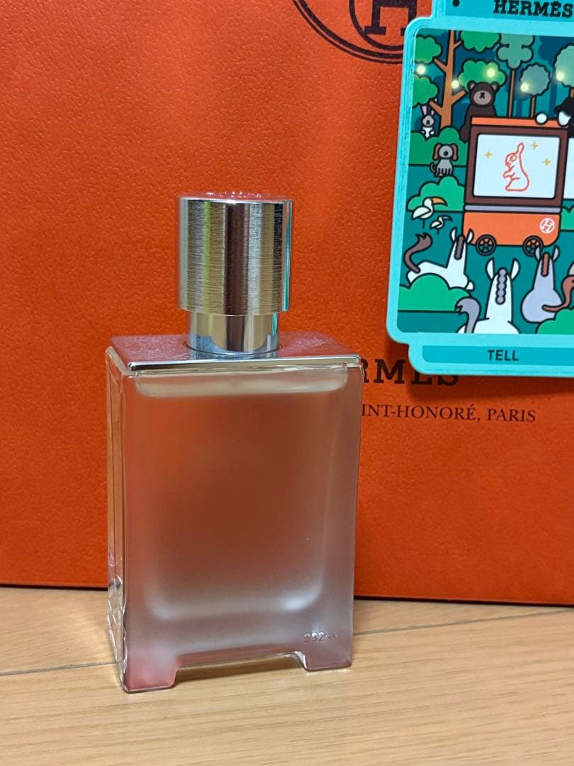 HERMES 香水　TERRE D'HERMES