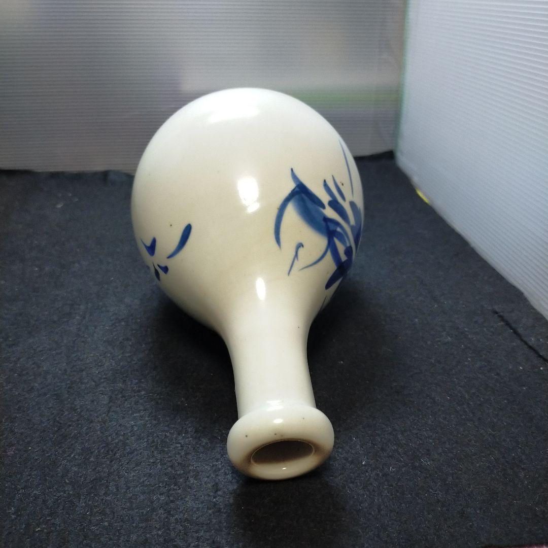 ２０５4骨董　徳利型の壺　　高さ約24 CM