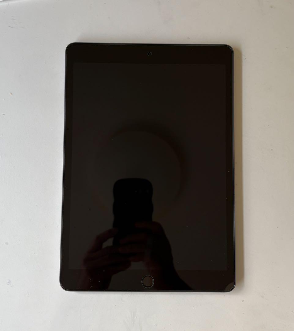美品iPad第9世代 64GB Wi-Fiスペースグレイ　バッテリー容量100%