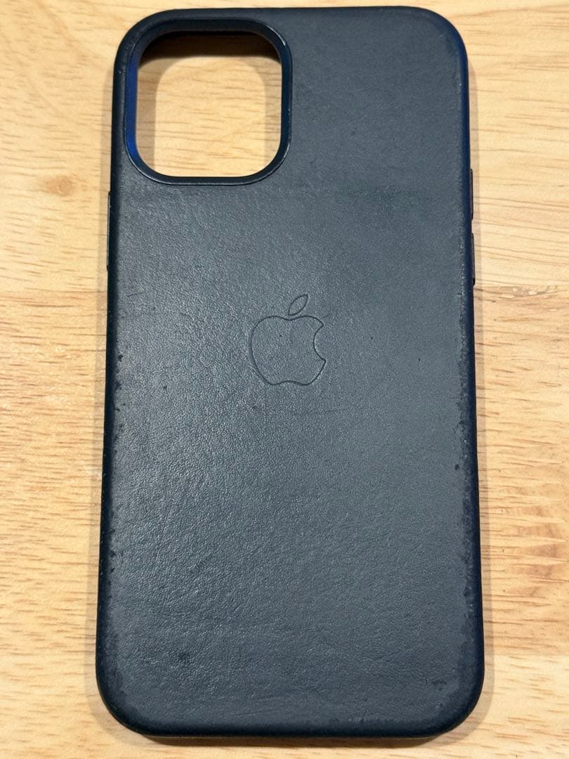 Apple iPhone 12 Pro 256GB カナダ版　純正レザーケース