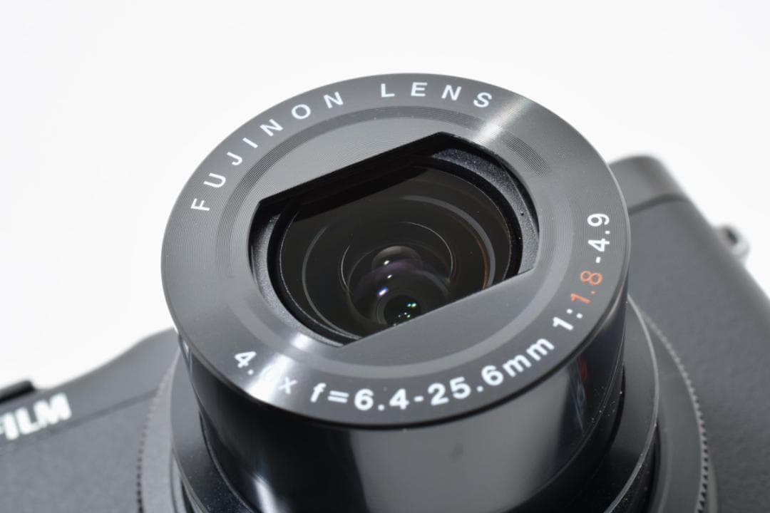 FUJIFILM XQ2 Xシステム ブラック デジタルカメラ コンデジ