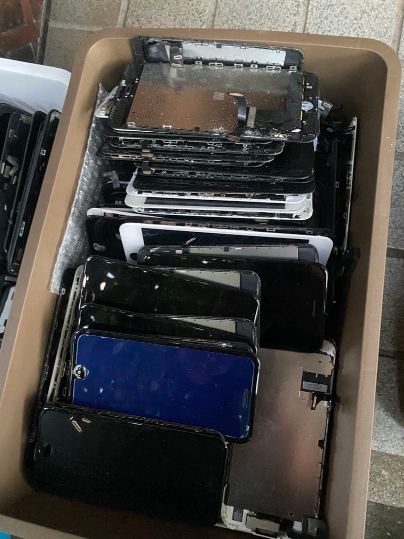 Apple iPhoneパネルジャンク品20-30kg