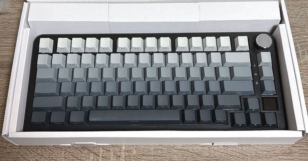 ATTACK SHARK X85PRO メカニカルキーボード