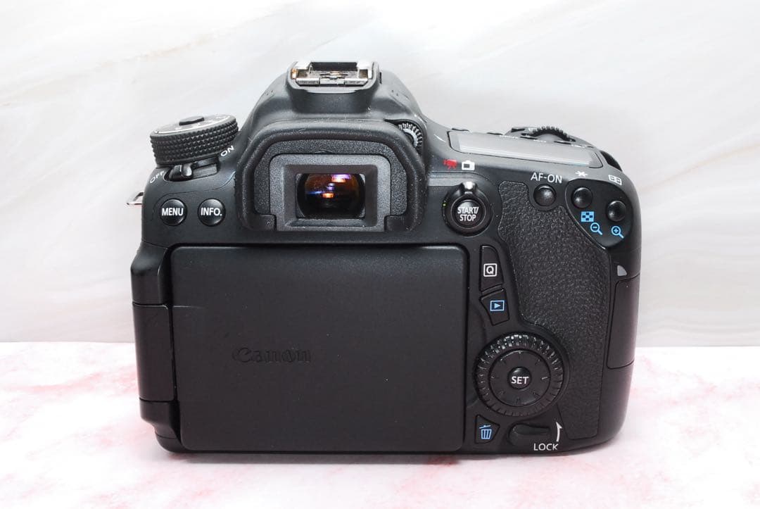 超高画質✨Canon EOS 70D★一眼レフカメラ★スマホ転送OK
