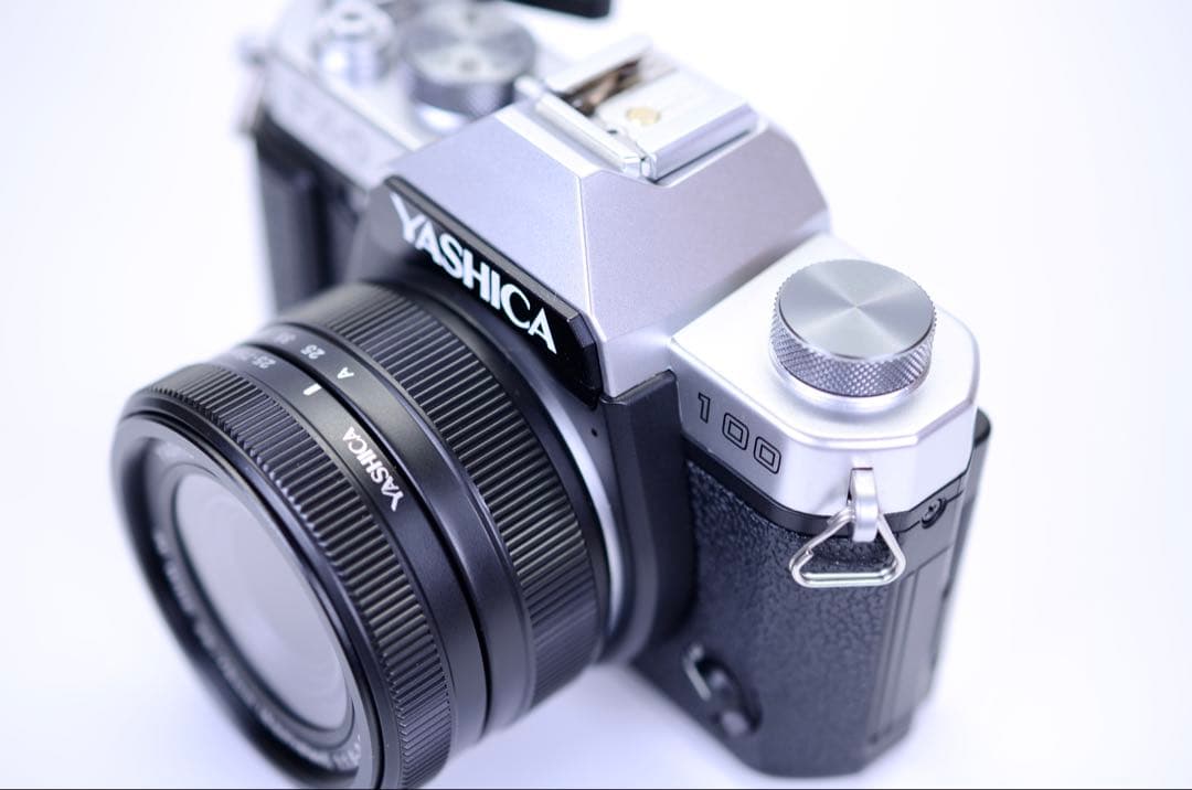 YASHICA FX-D100 ほぼ未使用｜デジタル×フィルム体験｜希少モデル