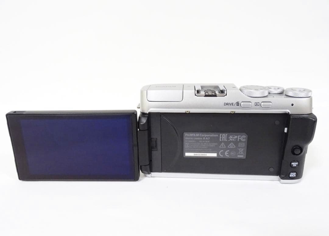 【美品】 Fujifilm X-A7 XC 15-45mm レンズキット