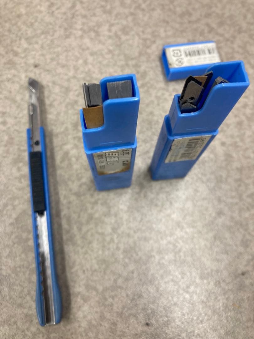目透かし　カッター　職専