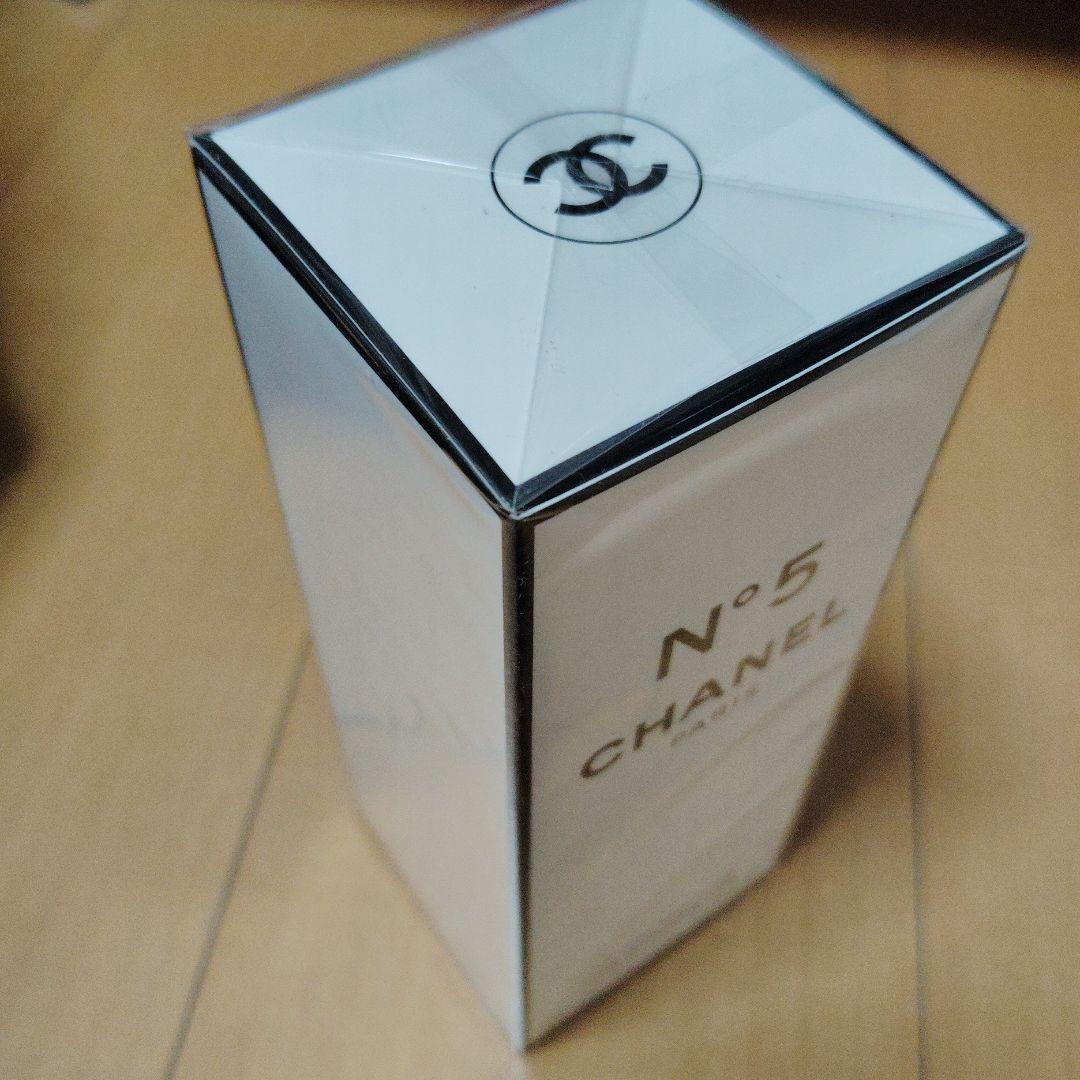 【新品未開封】CHANELシャネル　№5ザ シャワージェル　200ml