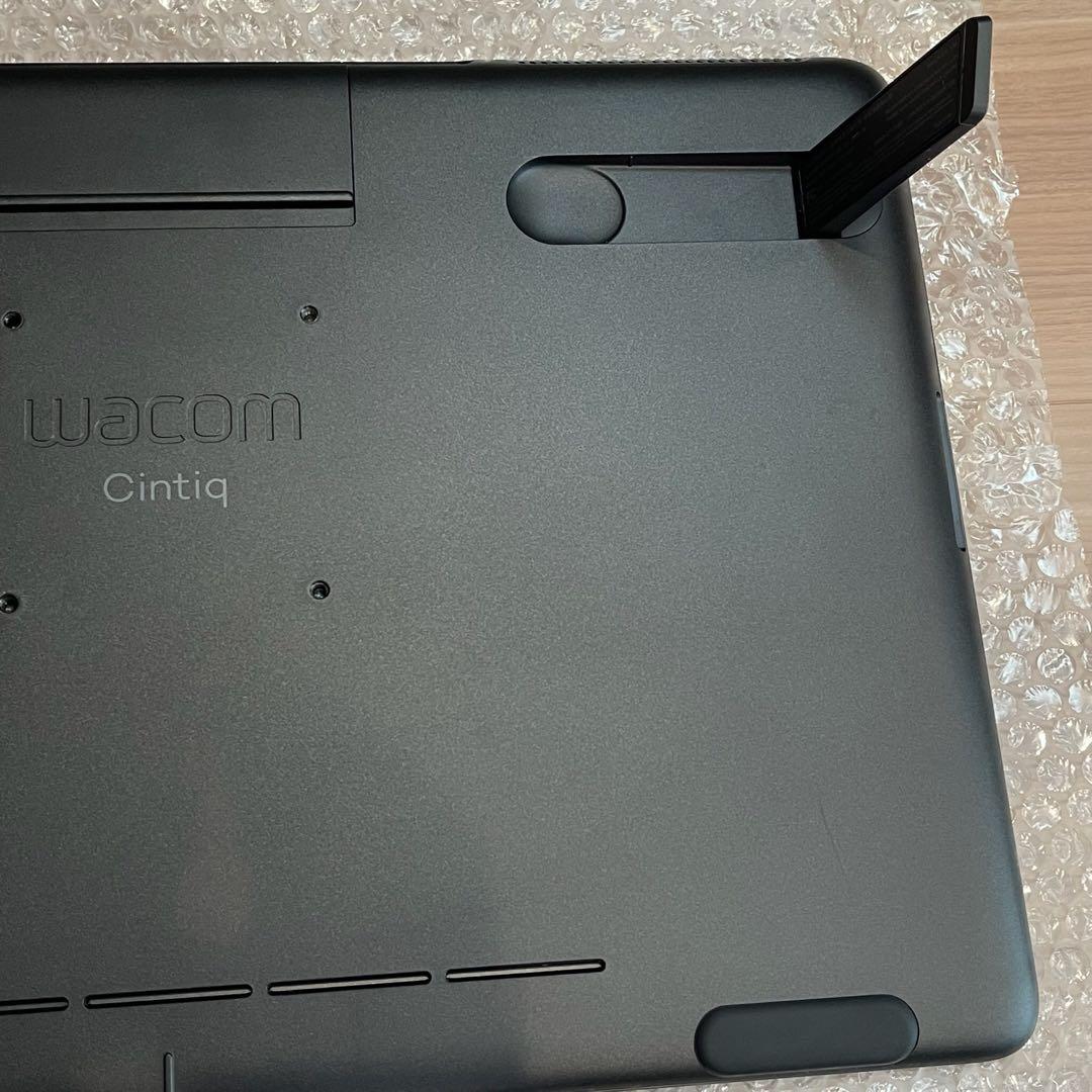 美品　Wacom Cintiq 16 FHD DTK1660 ワコム　液タブ