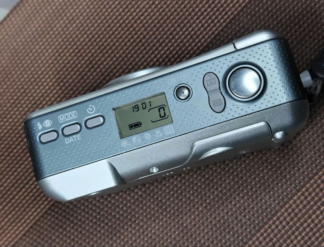 フィルムカメラ Canon Autoboy N105