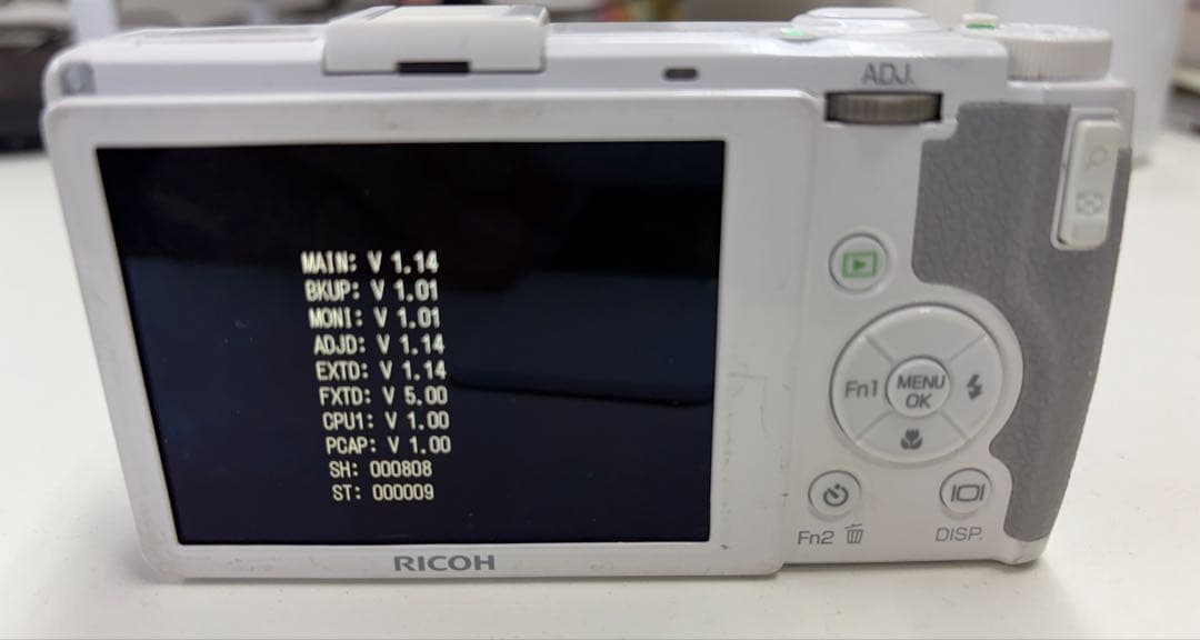 RICOH GR DIGITAL Ⅳ リコー ホワイトエディション