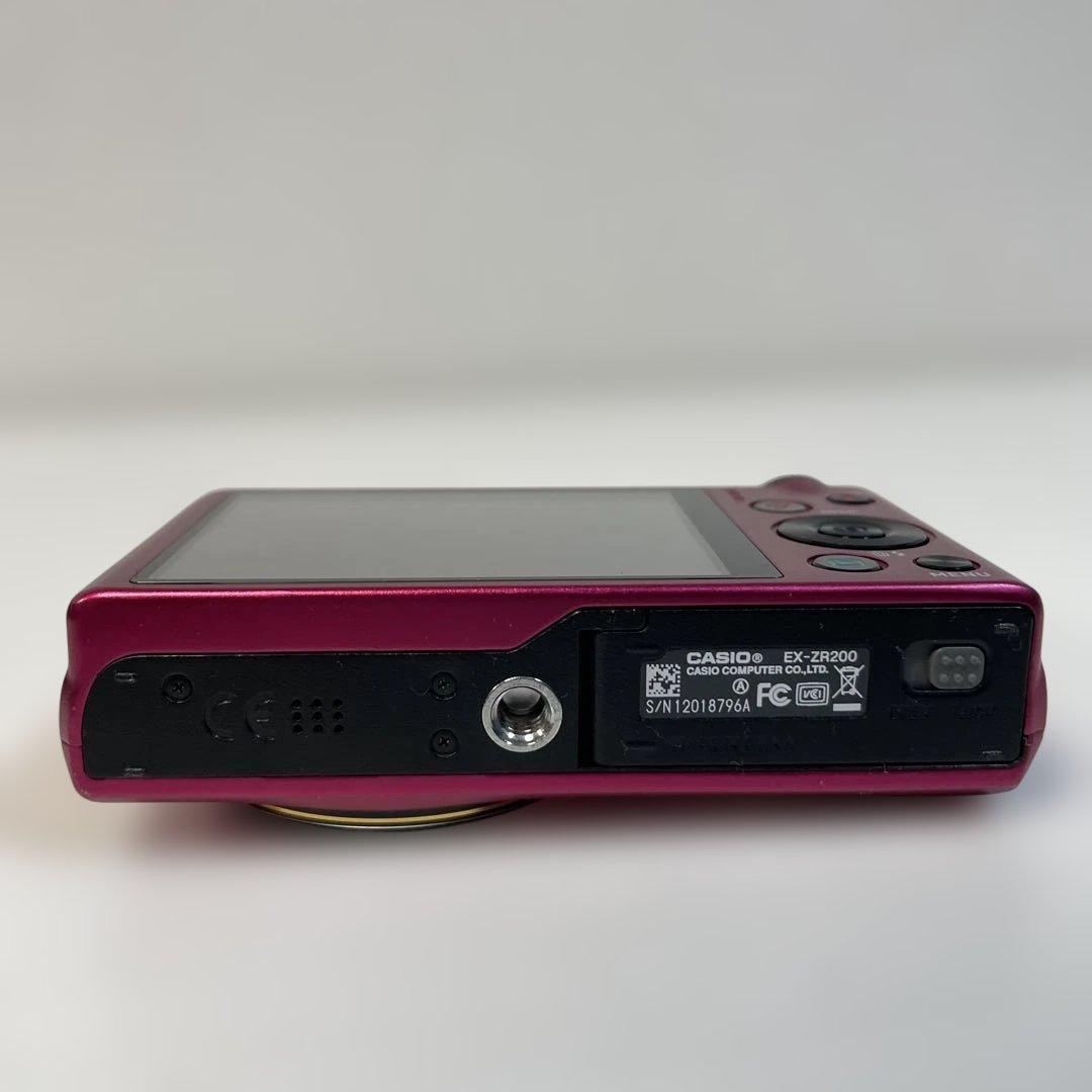 【動作確認済】CASIO EXILIM EX-ZR200 デジカメ