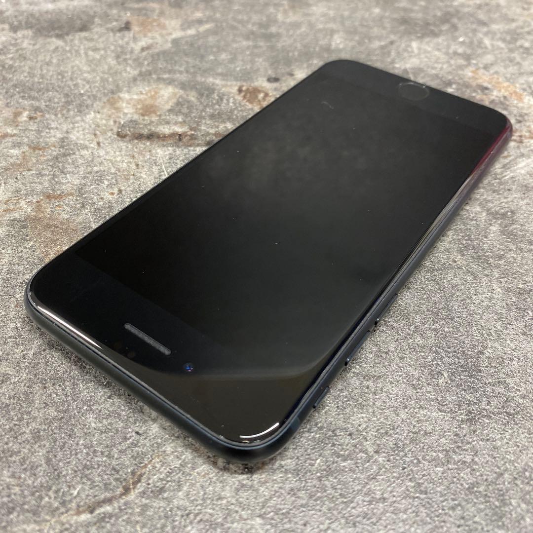 ①iPhone SE 第3世代 MMYC3J/A ミッドナイト 64GB