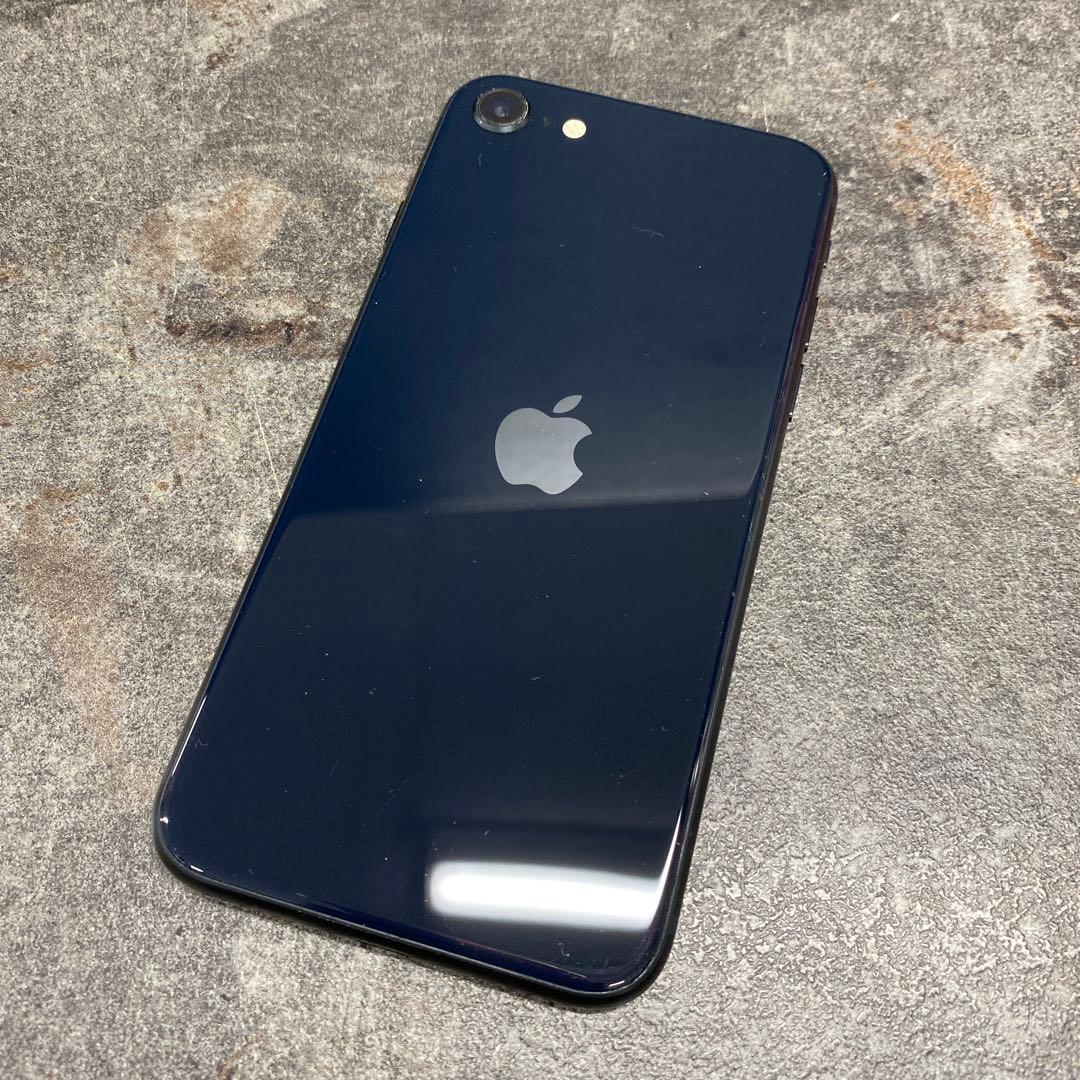 ①iPhone SE 第3世代 MMYC3J/A ミッドナイト 64GB