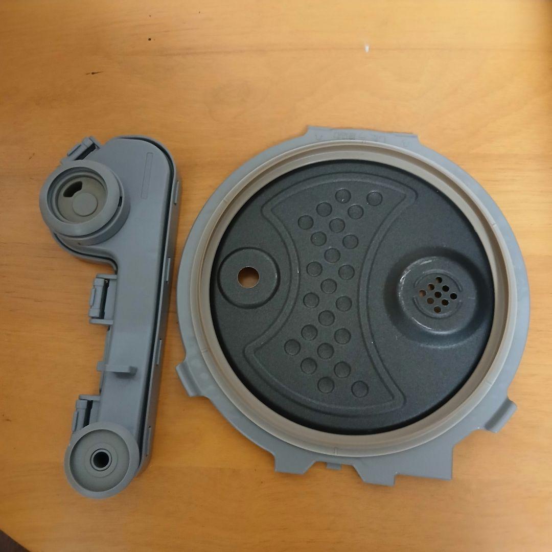 MITSUBISHI 三菱電機 NJ-XS108J 炊飯器　21年製