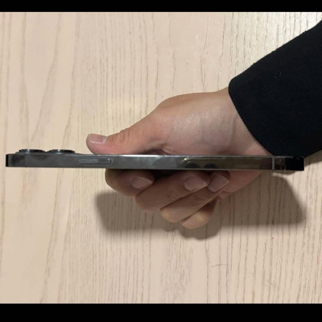 ミ*ズ様 【大特価❗️】iPhone12 Pro Max 256GB❗️グラファ