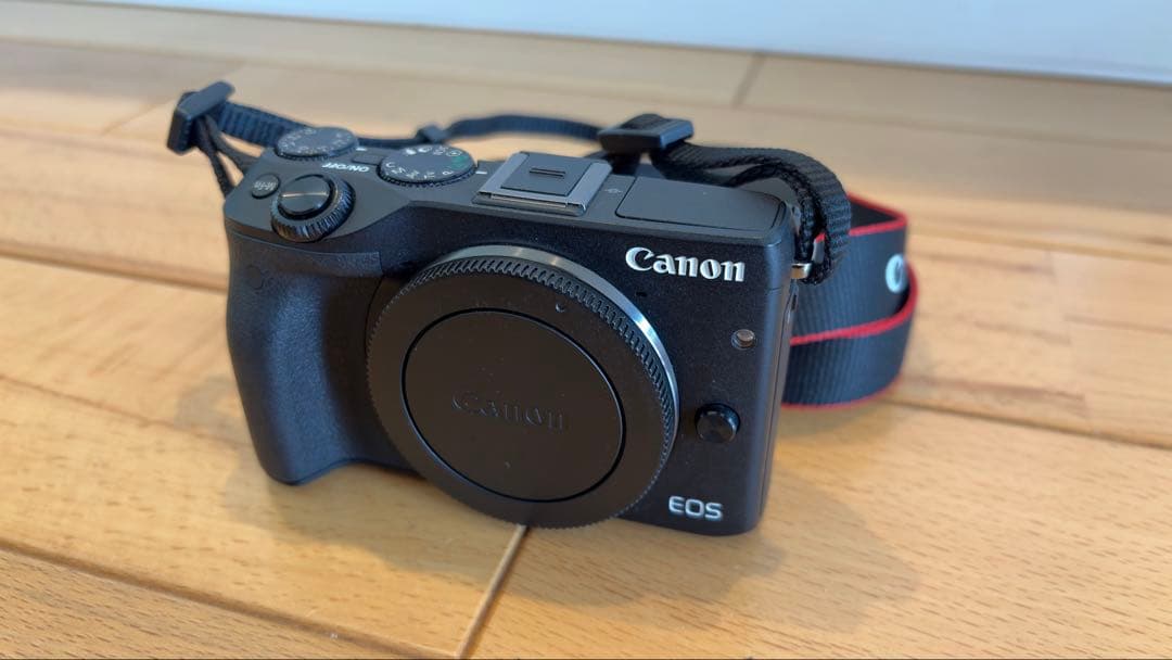 CANON EOS M3　標準レンズ／単焦点レンズセット