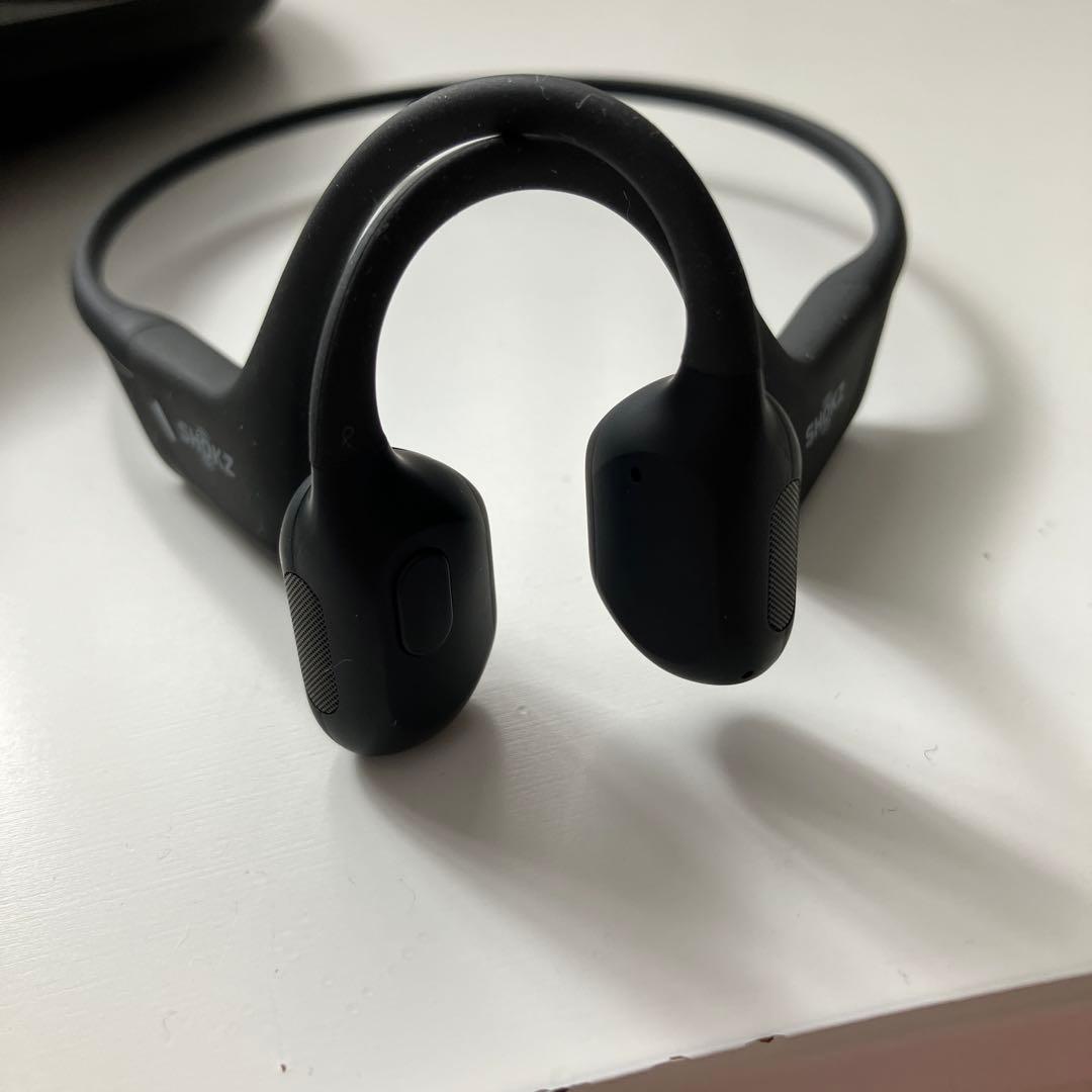SHOKZ 骨伝導イヤホン ブラック 収納ケース付き