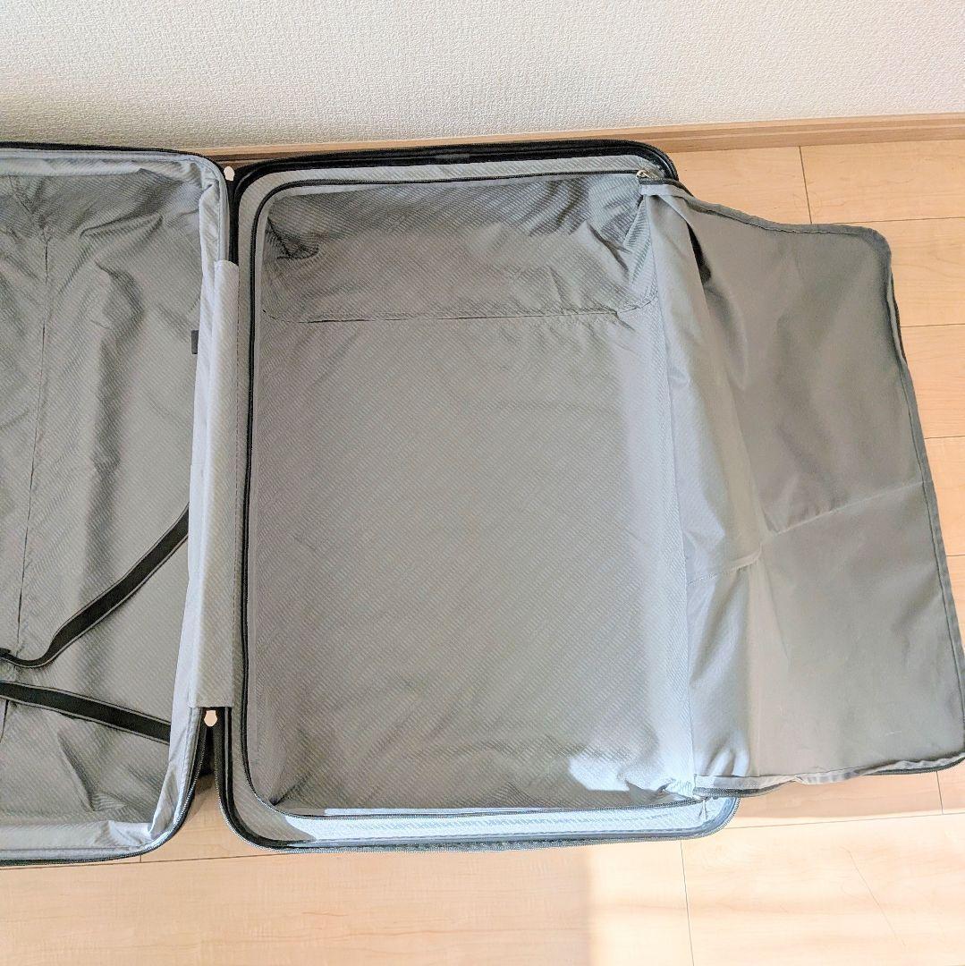 Samsonite 大型 キャリーケース TSAロック付き　使用１回のみ　拡張可