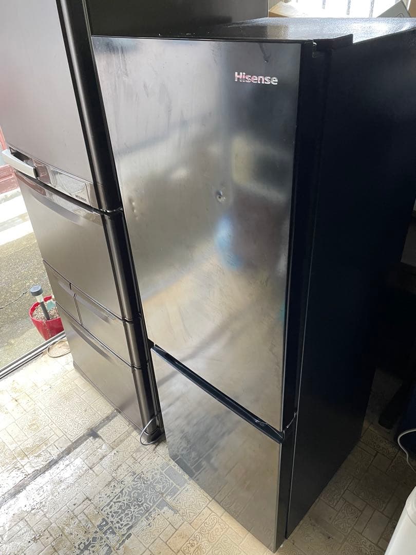 美品　ハイセンス　175L スリム型冷蔵庫