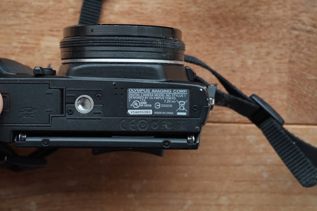 OLYMPUS STYLUS 1 コンパクトデジタルカメラ