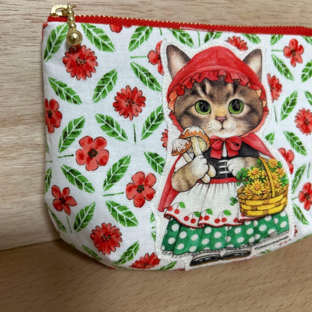 ハンドメイド　ころりんポーチ　コヤンイサムチョン☆赤ずきんサンダーちゃん☆